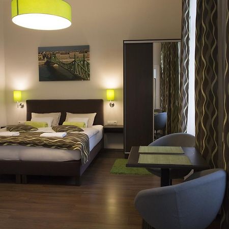 Walton Prime Apartment Budapest Bagian luar foto