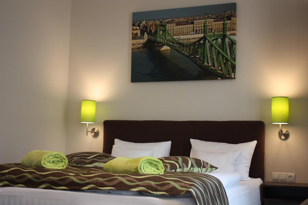Walton Prime Apartment Budapest Bagian luar foto