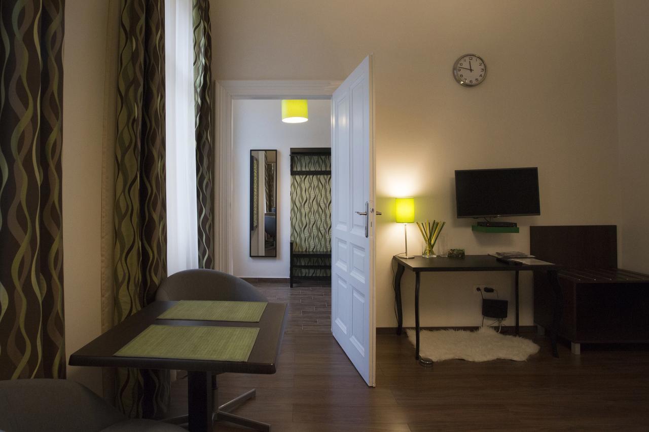 Walton Prime Apartment Budapest Bagian luar foto