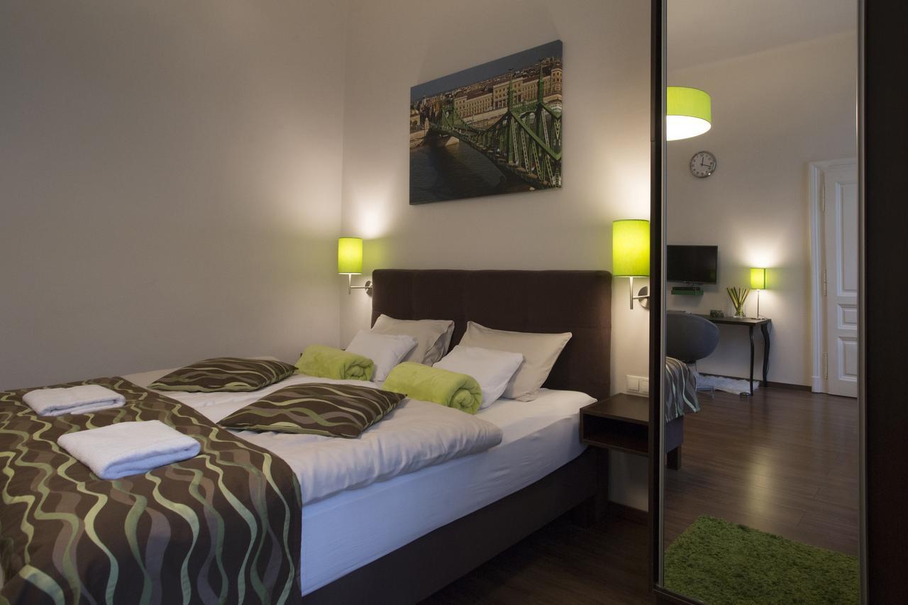 Walton Prime Apartment Budapest Bagian luar foto